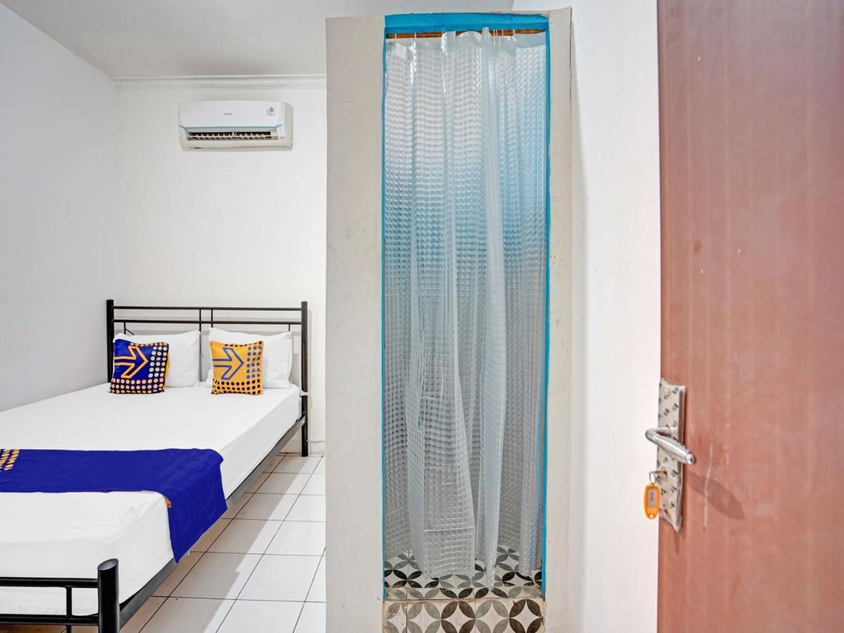 فندق Oyo 90403 Gosepa Ngagel سورابايا المظهر الخارجي الصورة